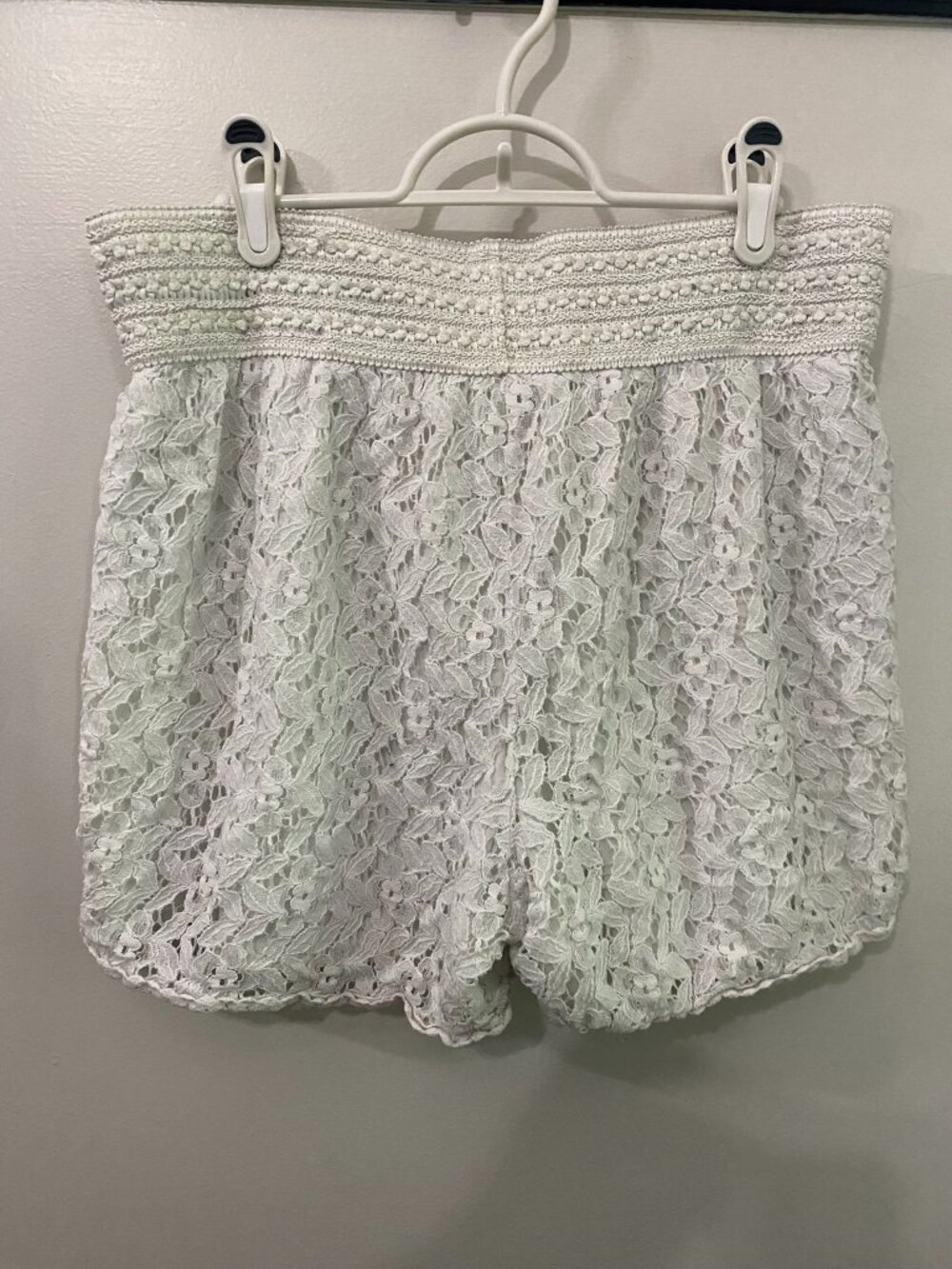 Maurices White Lace Wide Band Shorts 14W